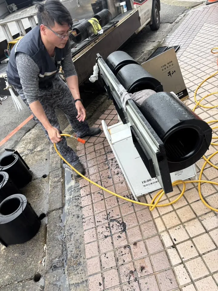 桃園區吊隱式冷氣保養/中壢區冷氣移機