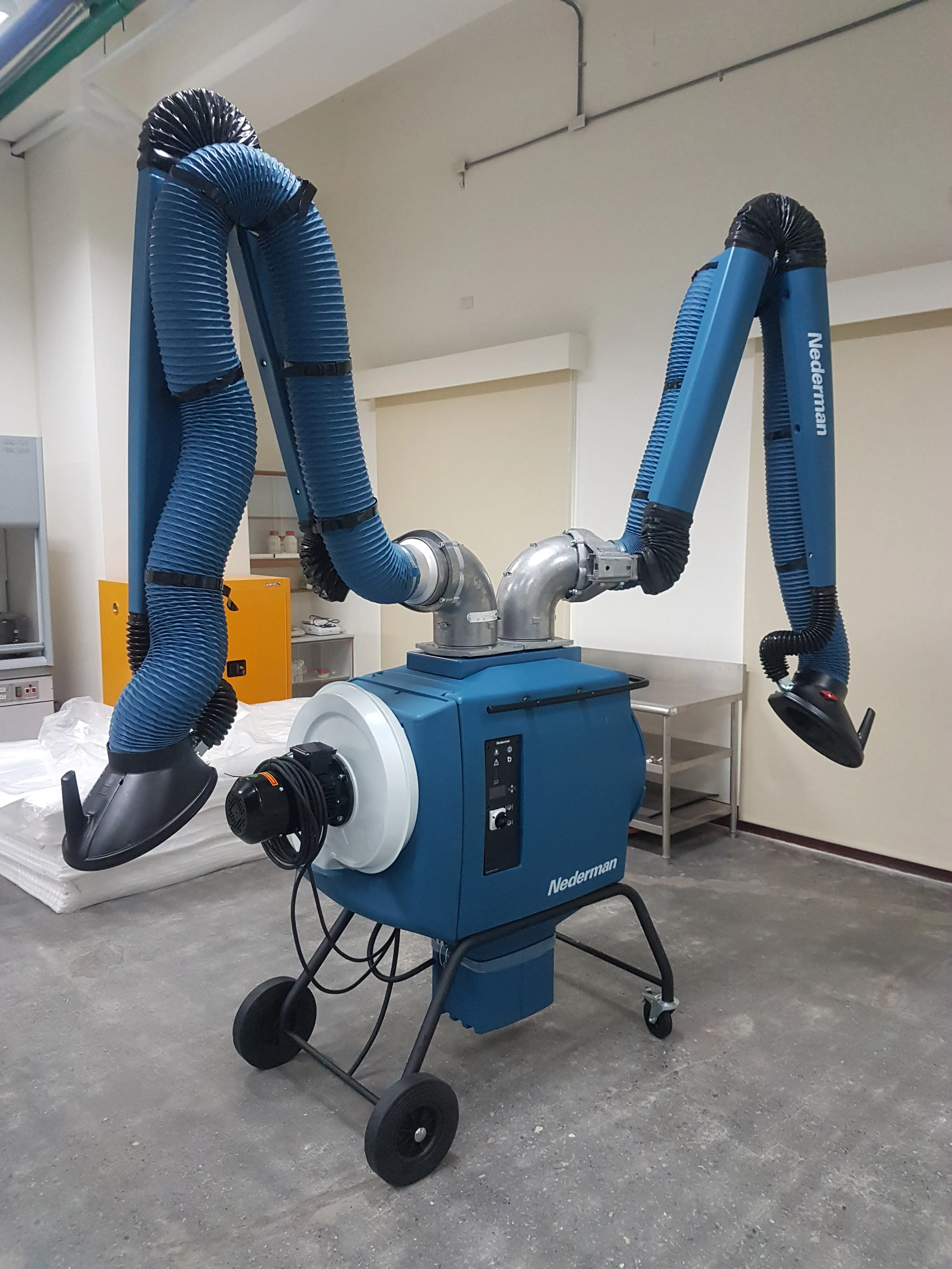 FilterBox（移動式集塵機）