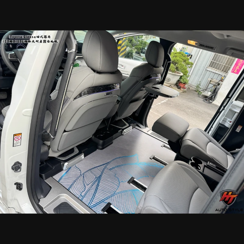 Toyota Sienna 123排D103L雨林灰耐磨霧面地板