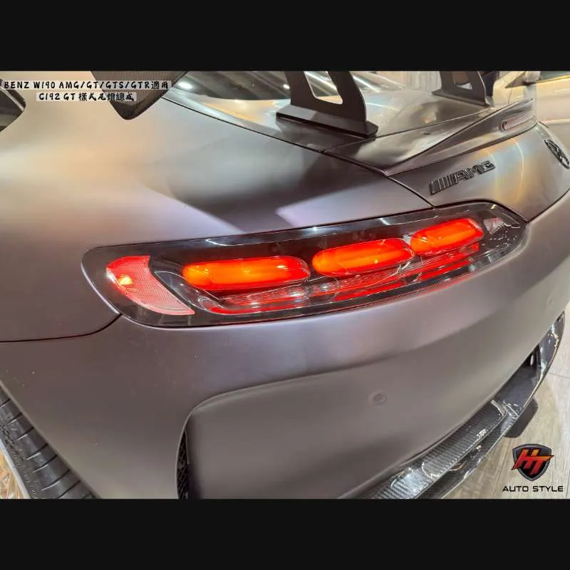 C192 AMG樣式尾燈總成（副廠件）