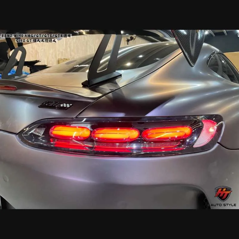 C192 AMG樣式尾燈總成（副廠件）