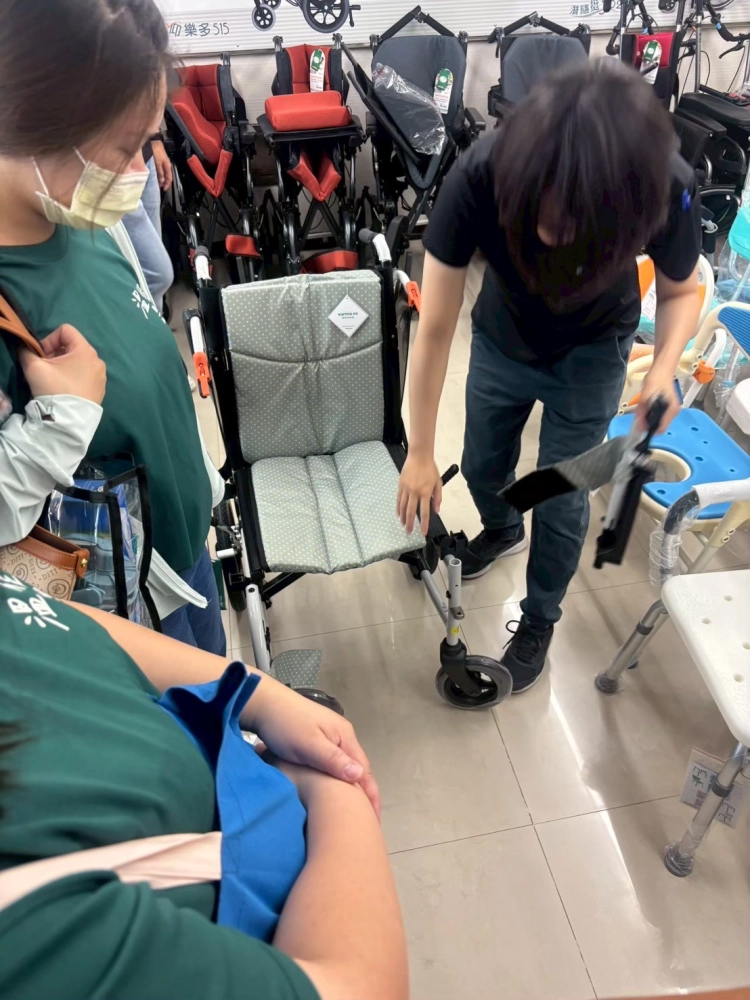 【114年8月】大友輔具參訪 #彰化長照機構 #員林長照機構 #長照3.0 #長照服務