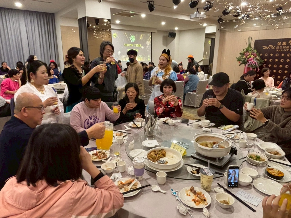 【115年1月】 114年度溫佳尾牙-金馬盛典 #彰化長照機構 #員林長照機構 #長照3.0 #長照服務