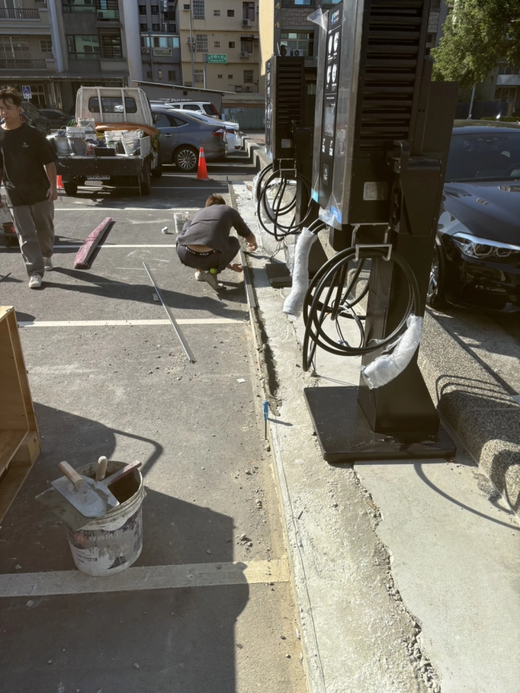 電動車充電樁
