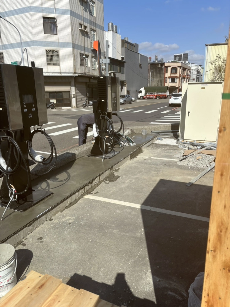 電動車充電樁