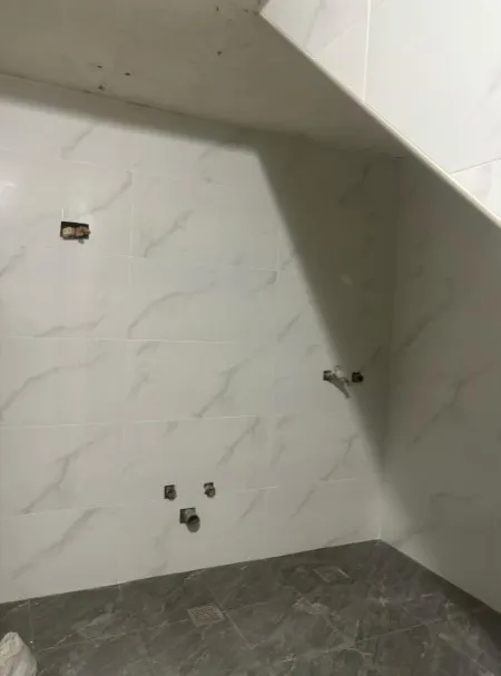 貼磚工程