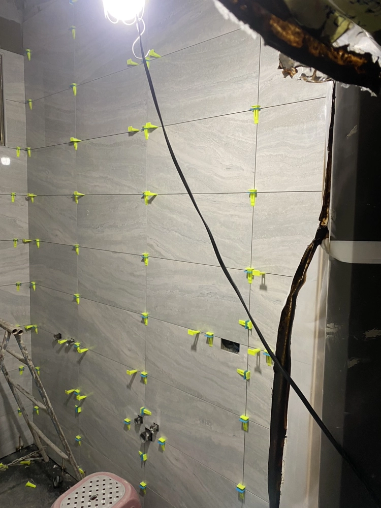 貼磚工程｜台中磁磚翻新｜沙鹿磁磚翻新