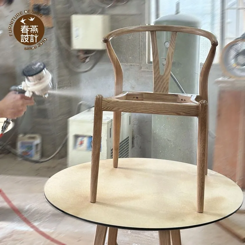 原木家具「推油塗裝」和「上漆塗裝」塗裝工法讓你霧煞煞？