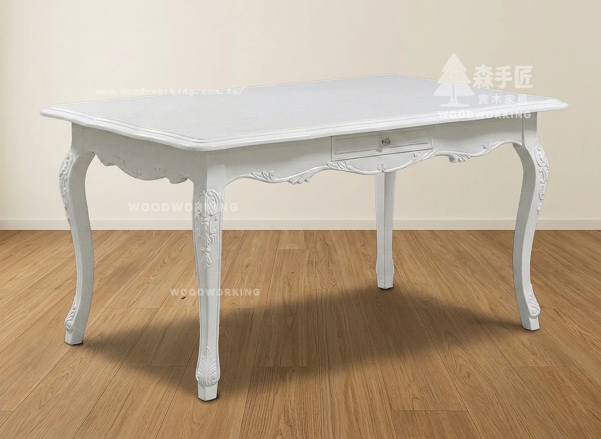 皇家尊爵-餐桌