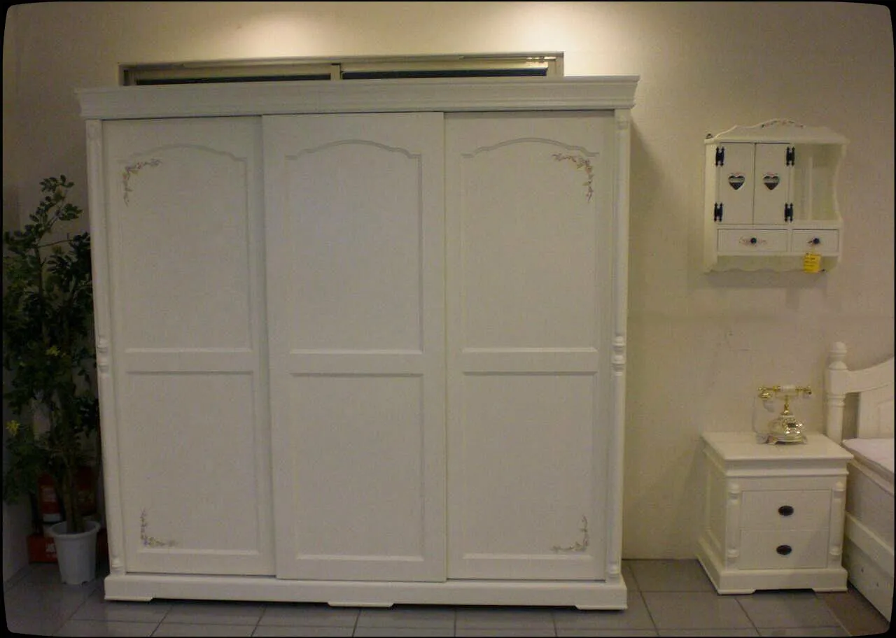 八尺兩推兩拉衣櫃