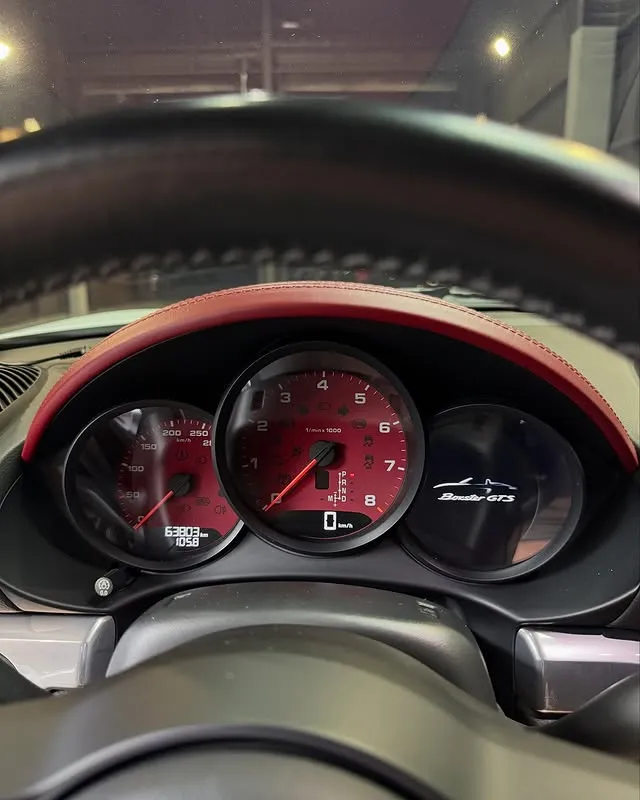 Porsche 718 Boxster 2.0T 敞篷