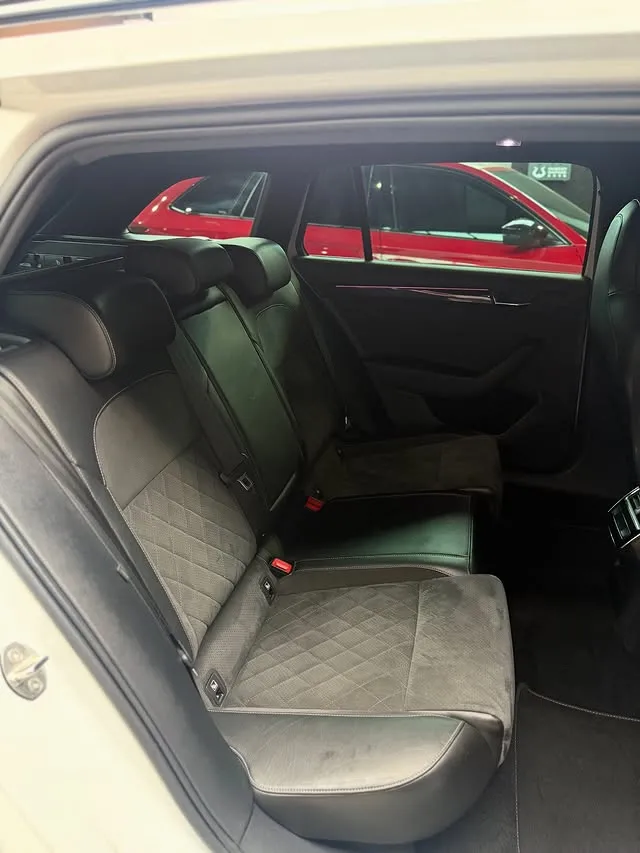Superb Combi Sportline MK3