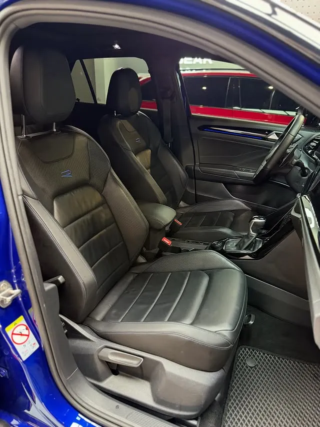 VW T-Roc R