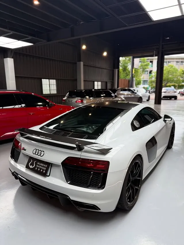 Audi R8 V10 Plus 總代理