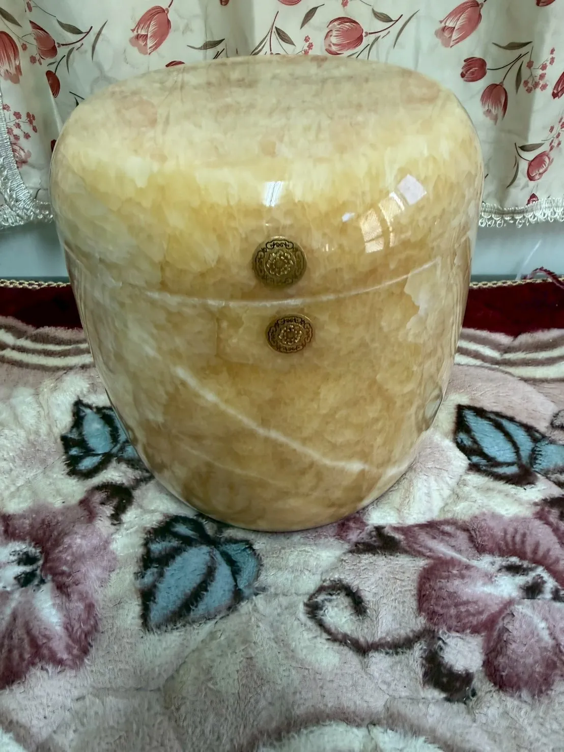 契約款黃玉骨灰甕