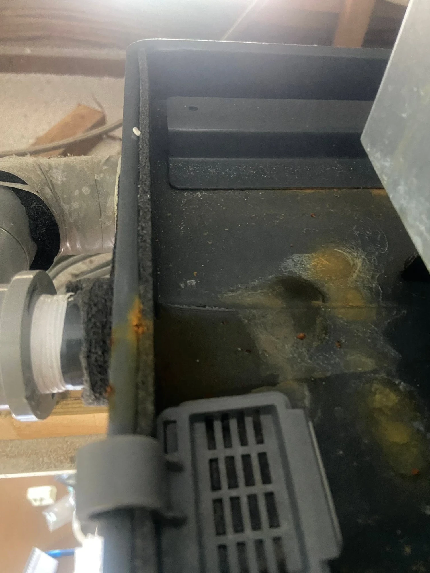 吊隱式冷氣清洗