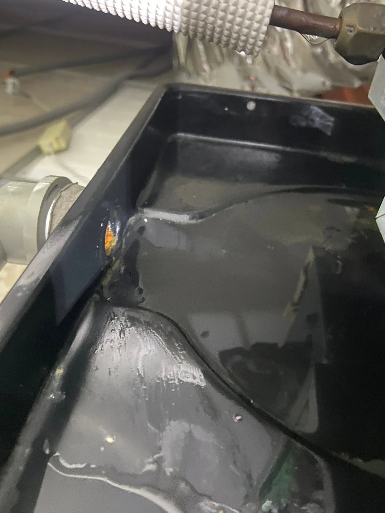 吊隱式冷氣清洗