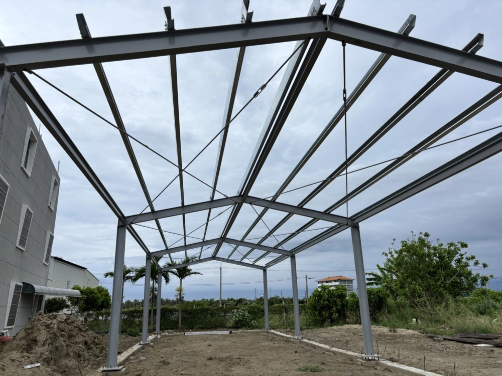 鋼構鐵皮屋