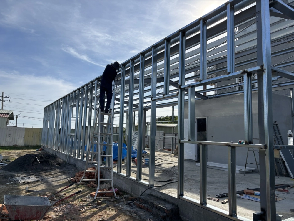 鋼構鐵皮屋