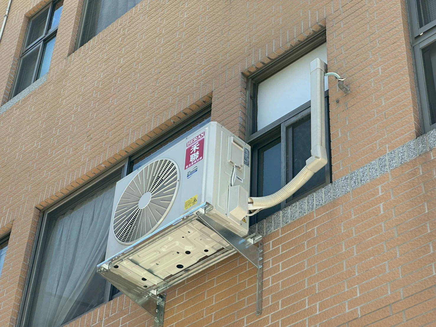 透天家用壁掛分離式安裝