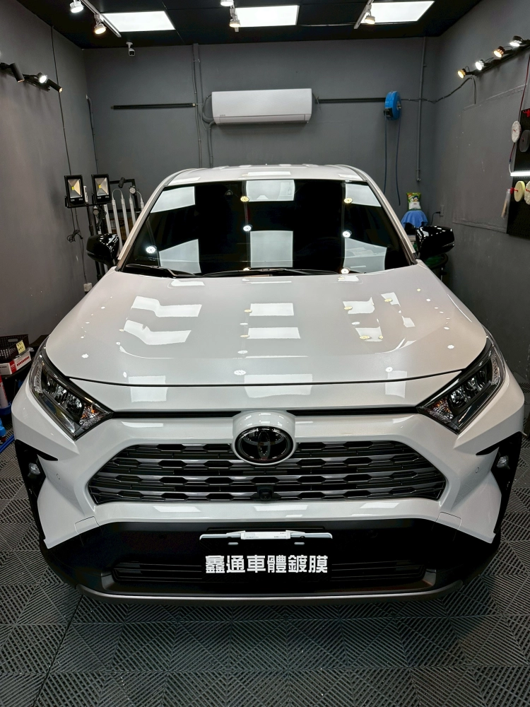 全車鍍膜完工照