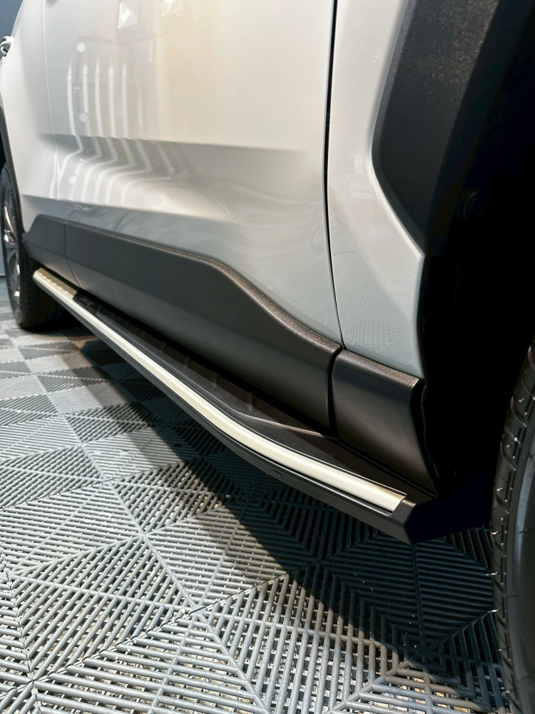 全車鍍膜完工照