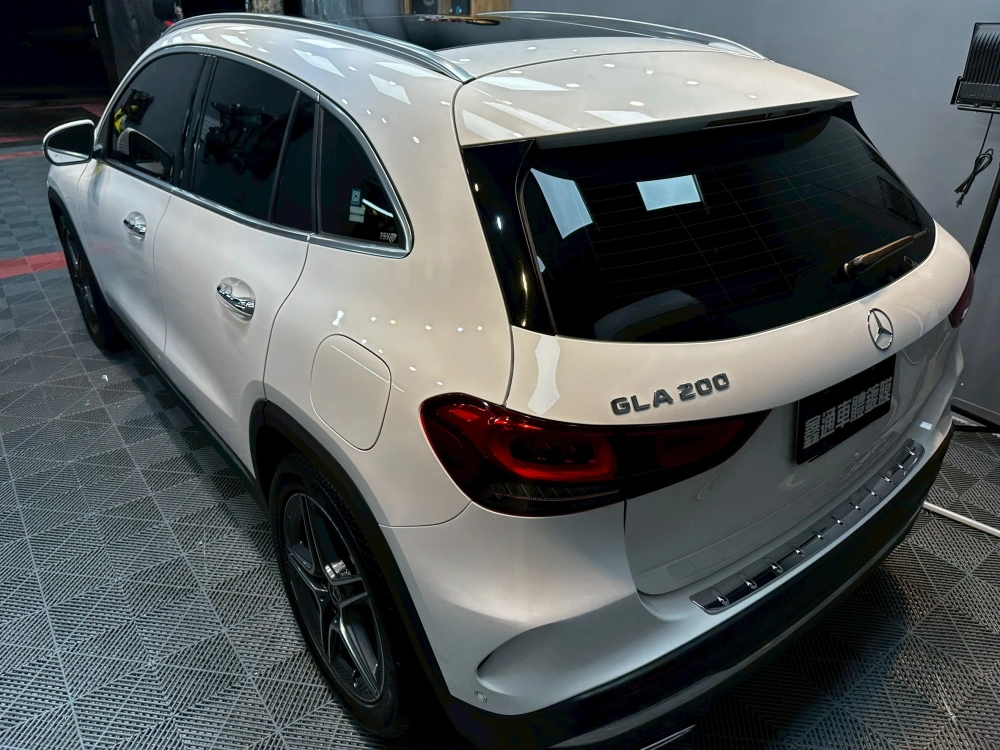 全車鍍膜完工照