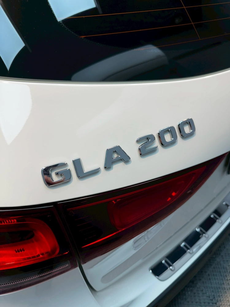 全車鍍膜完工照