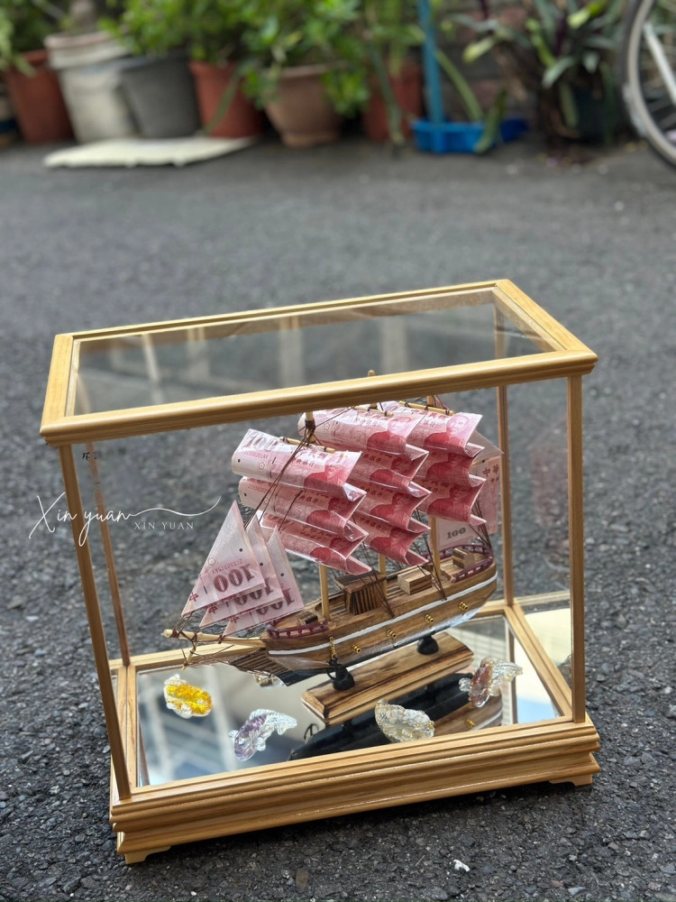 玻璃木框船