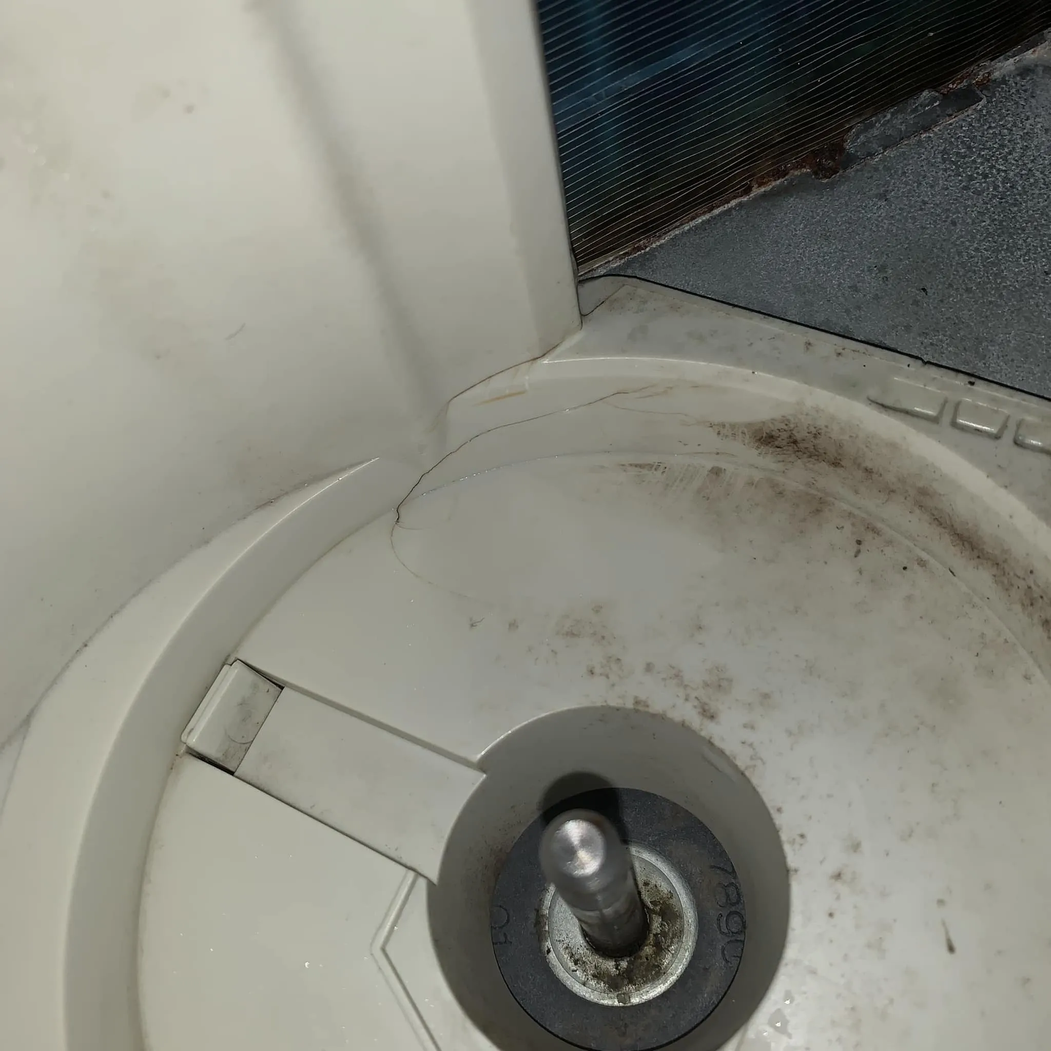 冷氣滴水問題處理