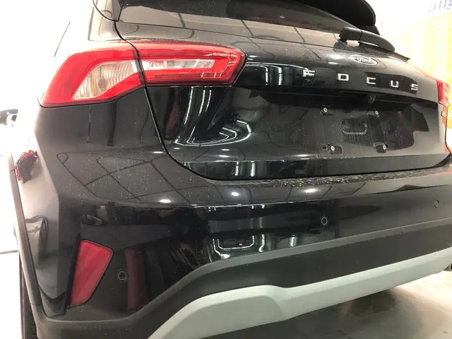 台南汽車美容鍍膜推薦【岫舫車體美研】是我遇過最細節的手工洗車！保護原漆的最佳化拋光！鍍膜+局部包膜保護愛車更全面！