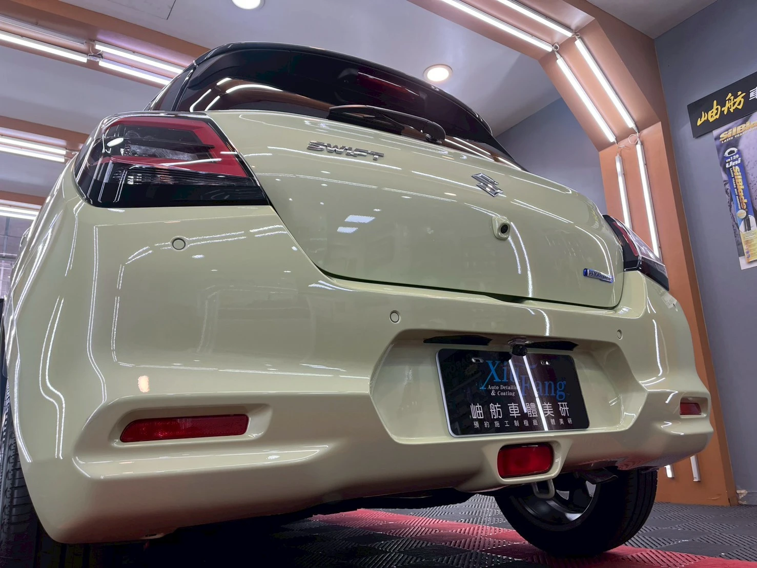 SUZUKI Swift