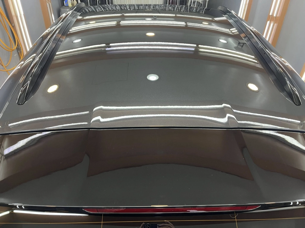 《Porsche Macan｜車體鍍膜》