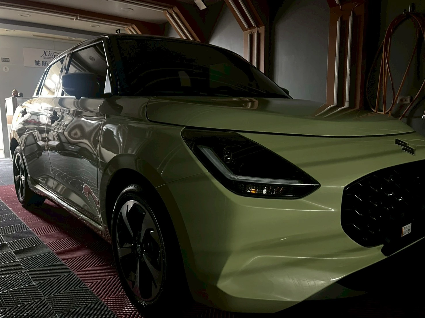 SUZUKI Swift
