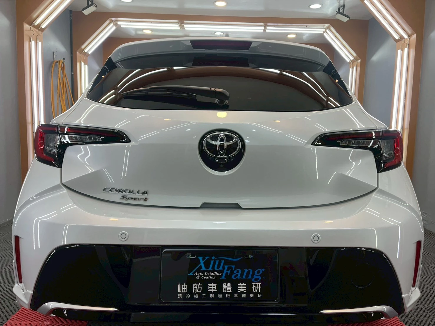 TOYOTA AURIS