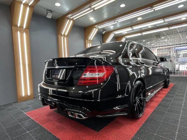 Benz C250