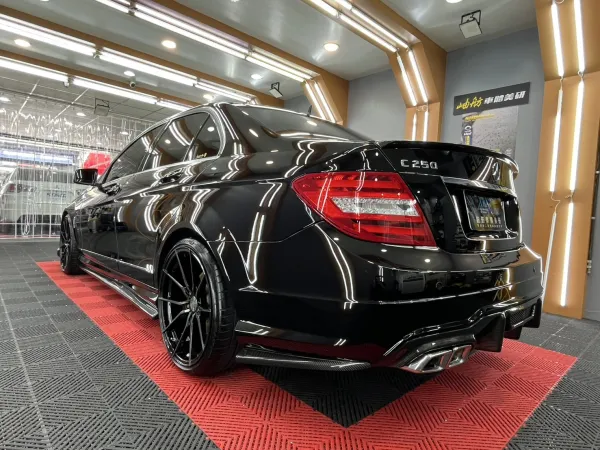 Benz C250