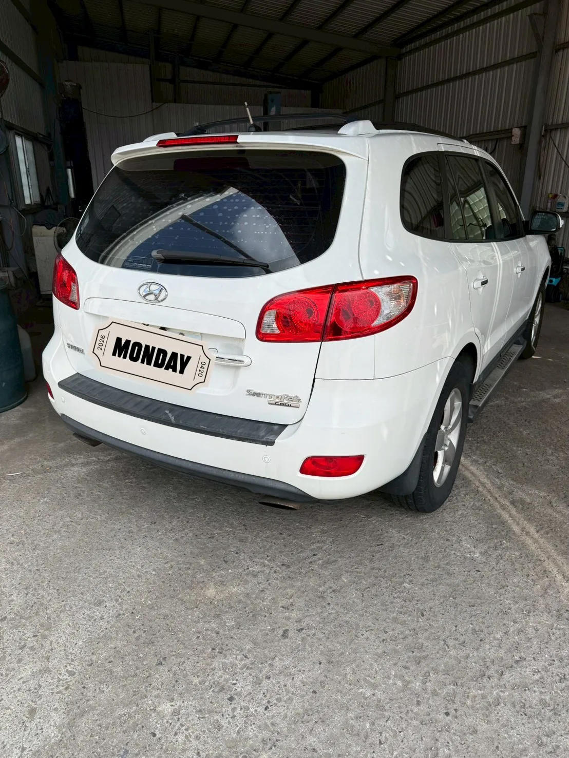 現代Hyundai SantaFe  休旅車