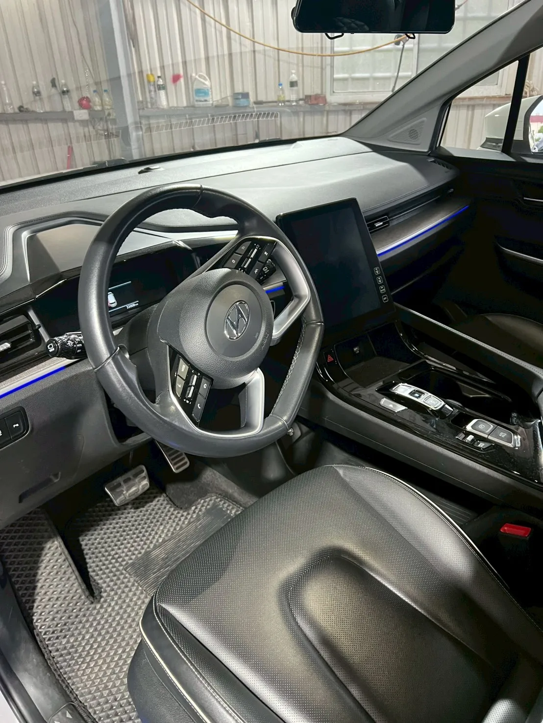 朝陽專區Hyundai Custin7人座 頂規款
