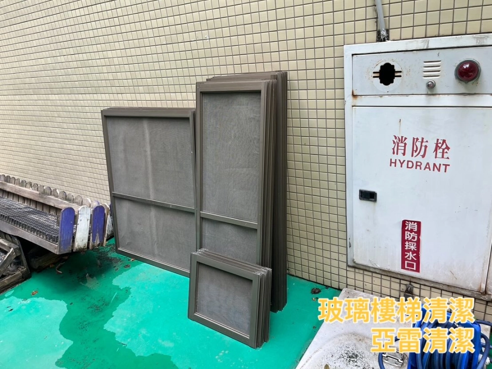 幼稚園年度大掃除