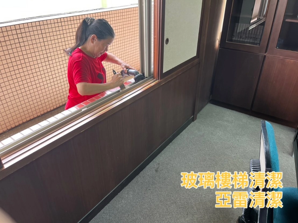 幼稚園年度大掃除