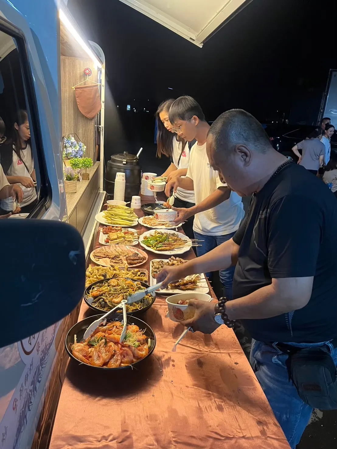 20240915感謝名億食品邀請中秋燒烤活動！如果有需要果汁飲料的！可以找這間公司唷～
