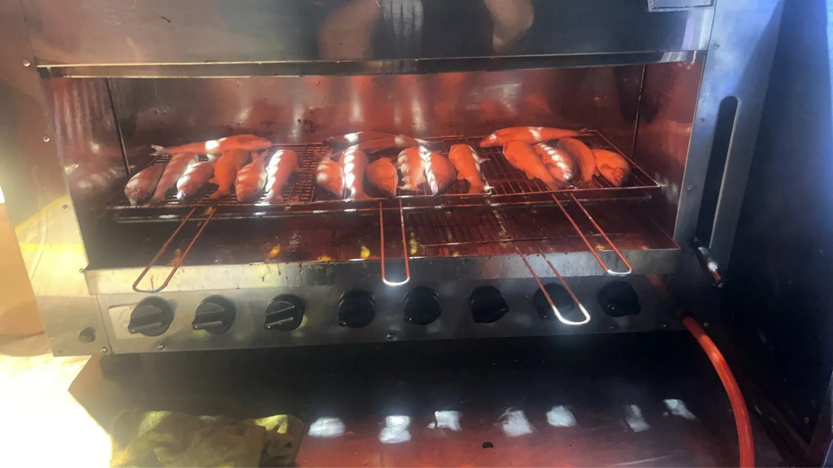 沒想到！跟著導航來到了九族？！不是啦，是旁邊悠森境渡假村！讓大家都喝開了～超歡樂
