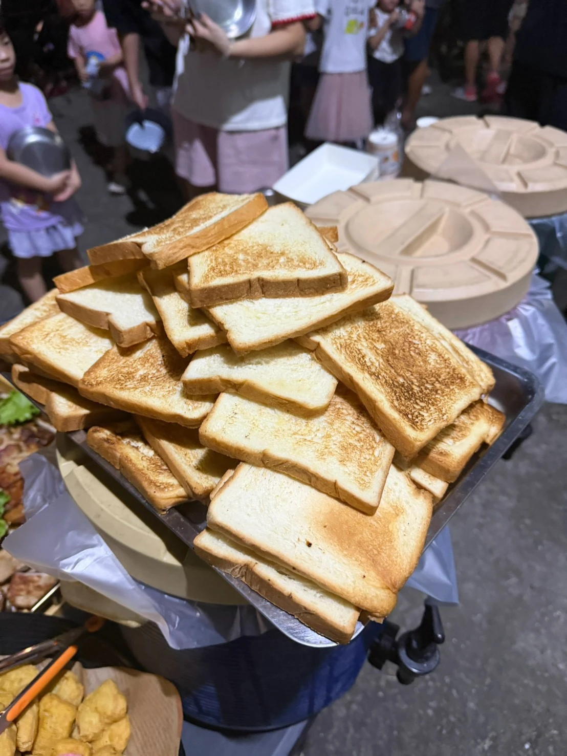 馬莎露營區！爆炸開心～中秋大團露！圓滿成功 別懷疑～大家一起過中秋的感覺真的超熱鬧
