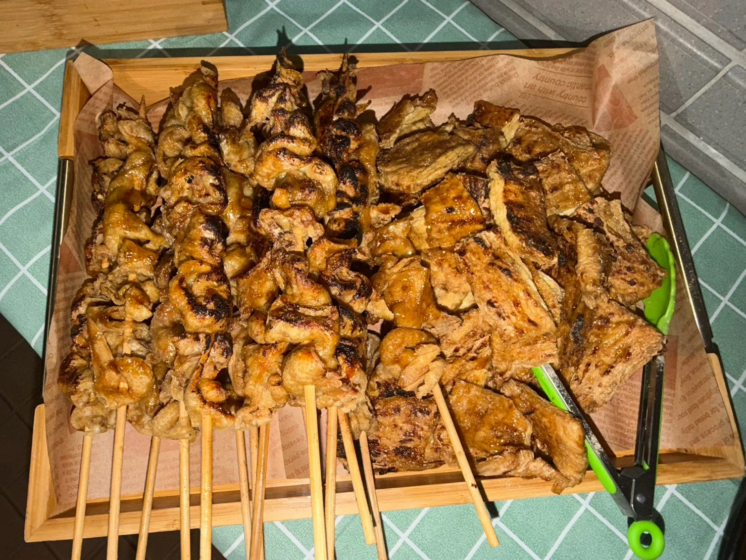 你懂什麼叫牛郎織女一年一次的見面嗎？我們這樣第三年了～明年繼續 感謝昇恆昌員工宿舍的愛戴