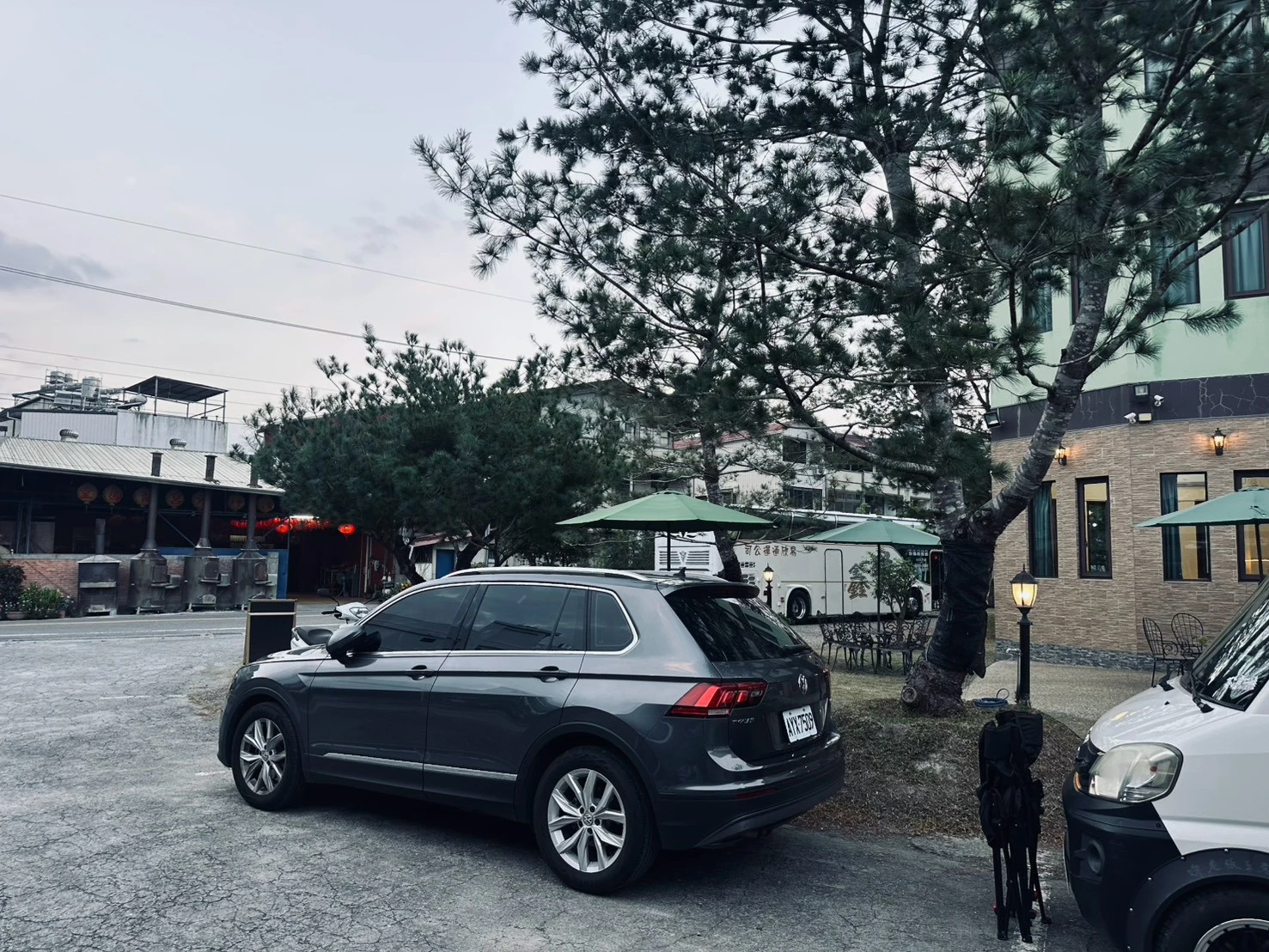 感謝台中某企業公司對啤老闆的信任～特邀埔里綠堡民宿辦理秋節員工旅遊烤肉外燴