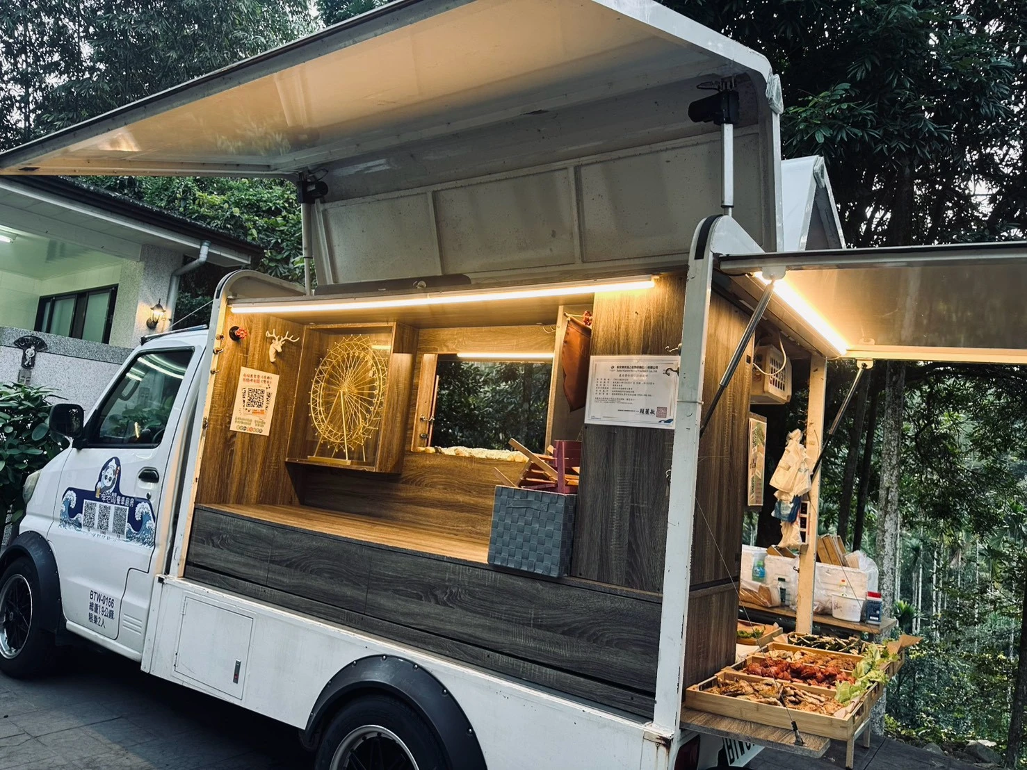 感謝 新竹餐飲同業員工旅遊聘請啤老闆到府服務！