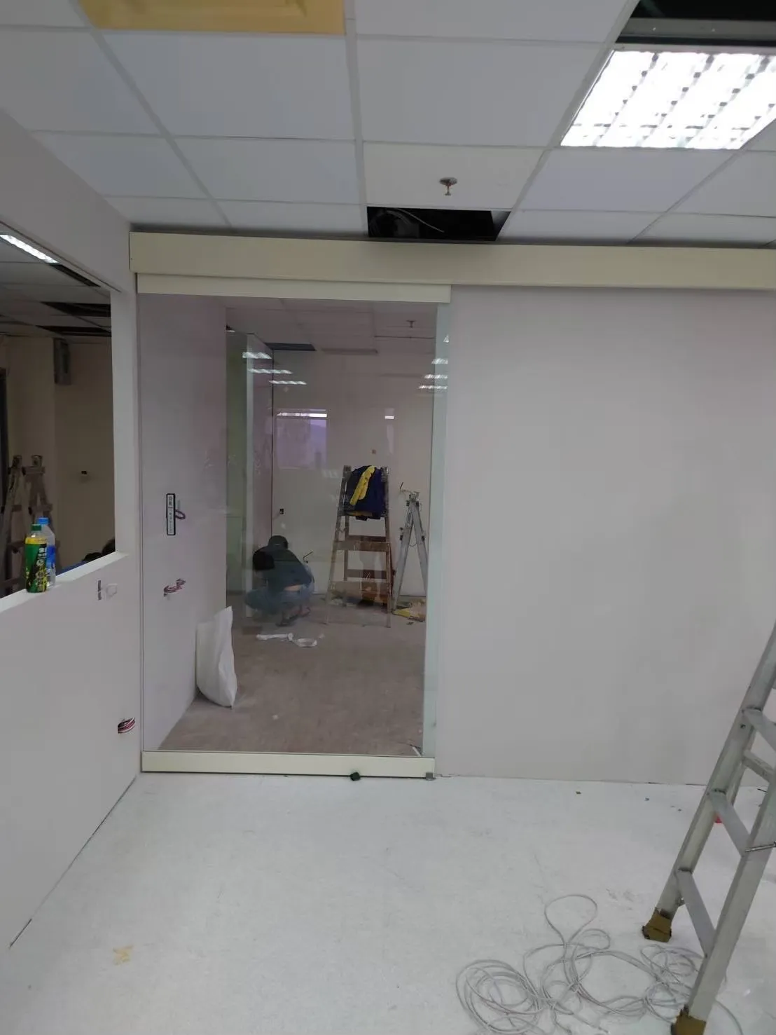 自動門維修價格怎麼算？/電動門維修,台北電動門維修,蘆洲電動門維修