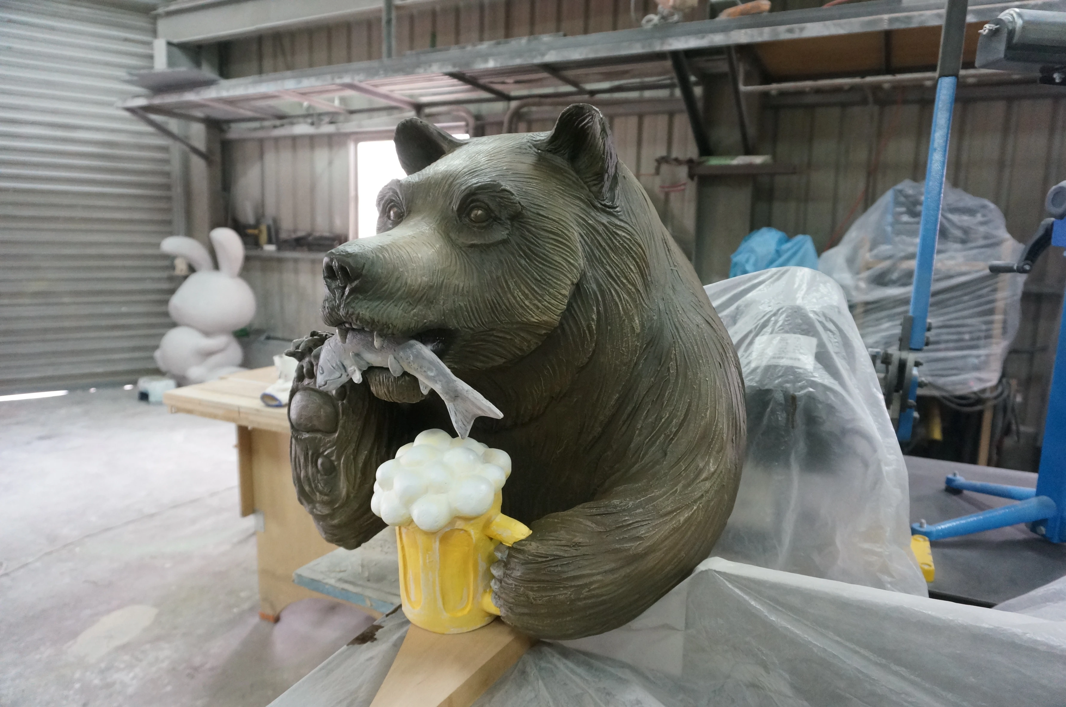熊賀燒肉  北海道棕熊立體招牌