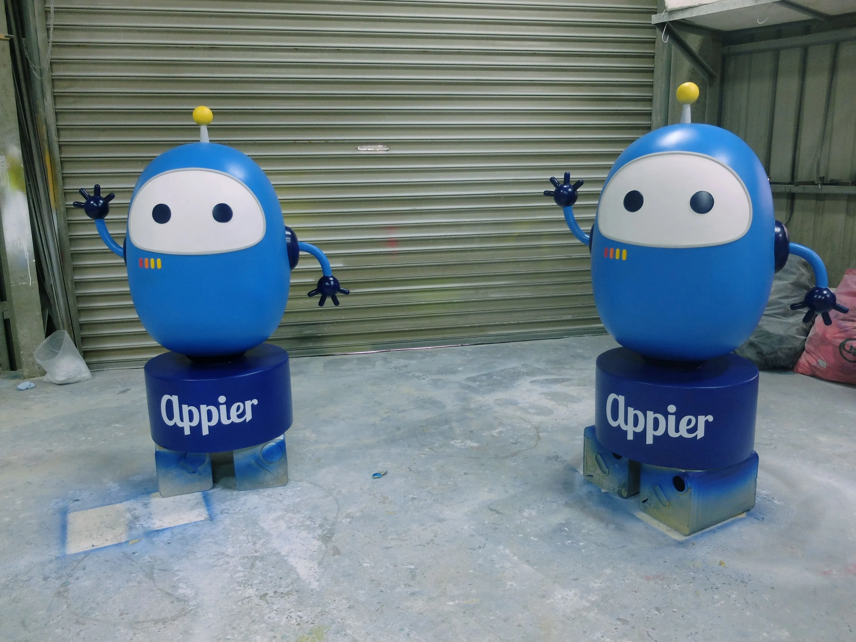 沛星互動科技 企業公仔大型FRP